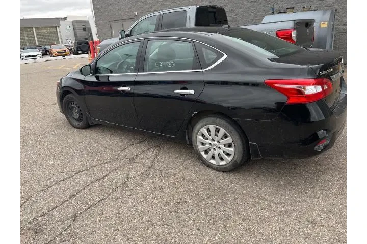 $8900 : Nissan Sentra 2017 S 4dr Sed image 7