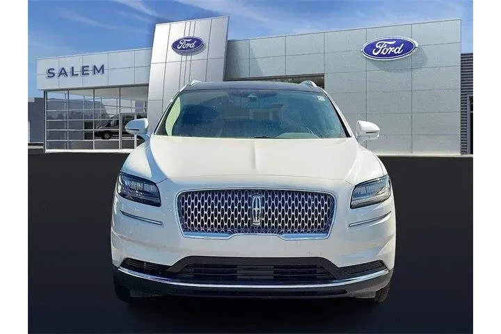 $31995 : Lincoln Nautilus 2022 AWD Re image 7