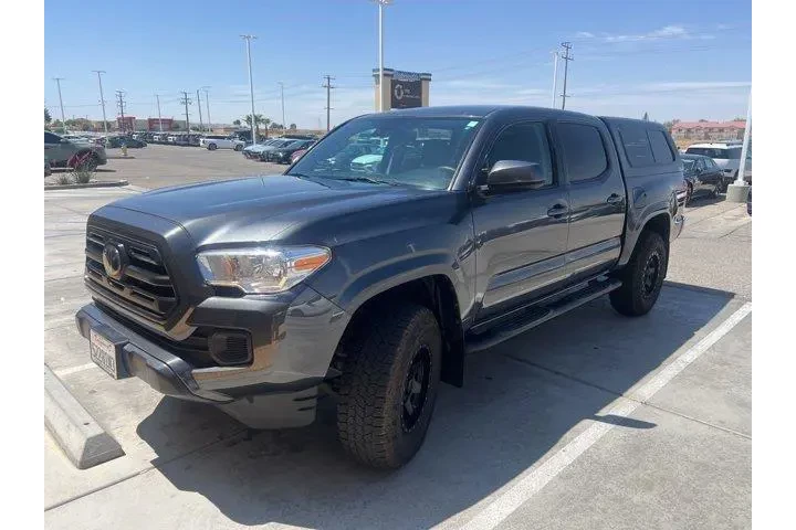 $29840 : Toyota Tacoma 2019 4x4 TRD P image 10