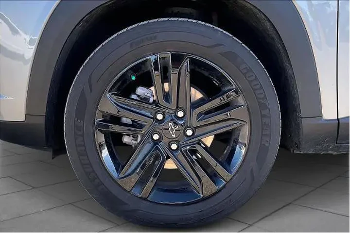 $23535 : Chevrolet Trax 2024 ACTIV 4d image 10