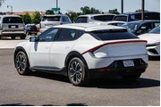 $23777 : Kia EV6 2023 Wind 4dr Crosso thumbnail