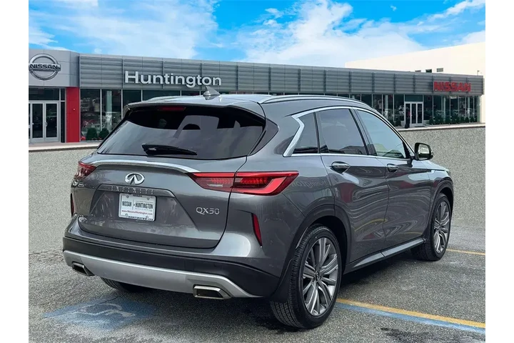 $22758 : INFINITI QX50 2021 AWD Senso image 8