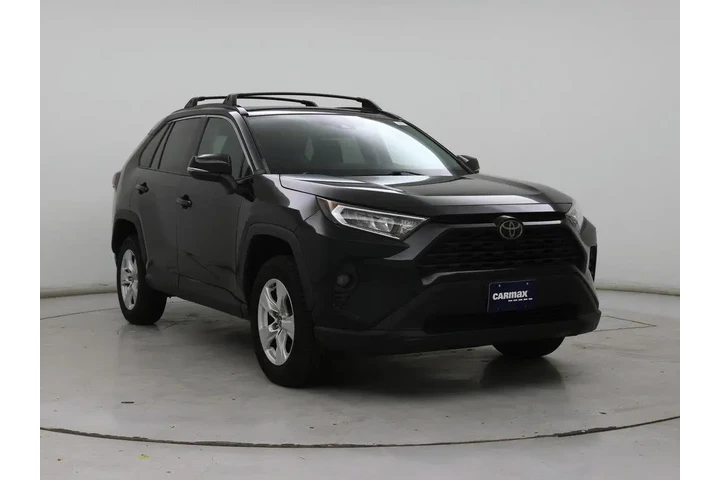$20998 : Toyota RAV4 2021 AWD XLE 4dr image 1