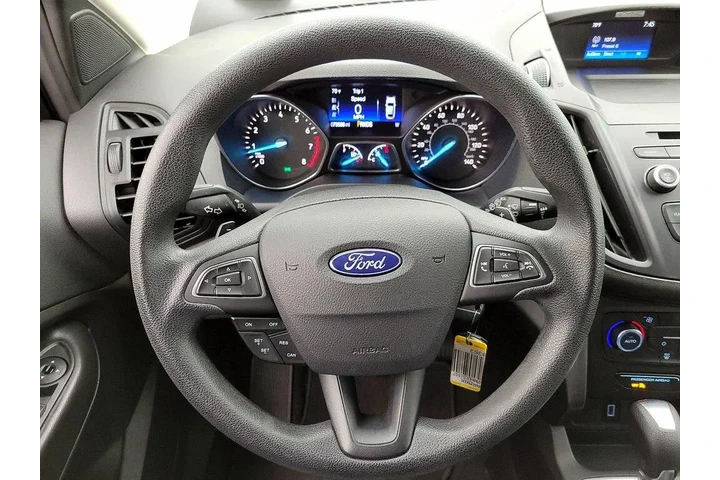 $13998 : Ford Escape 2017 SE 4dr SUV image 10