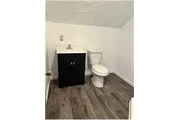 $600 : Rental property with 2 bedro thumbnail