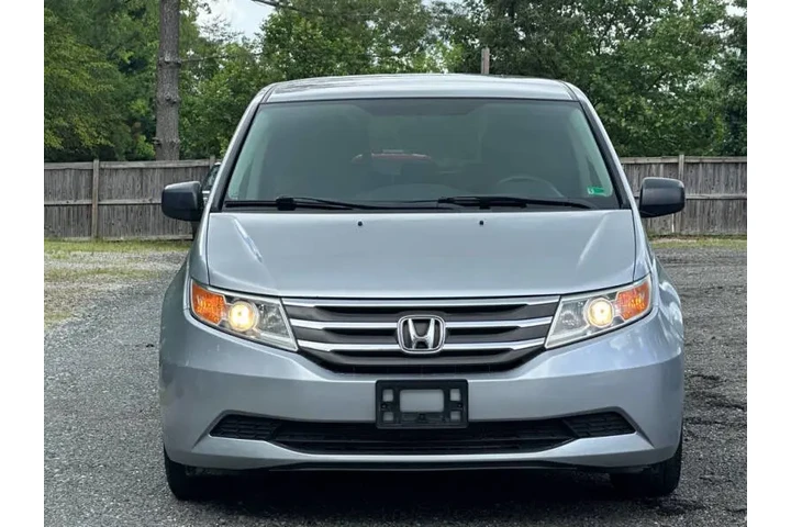 $8990 : 2011 Odyssey LX image 3