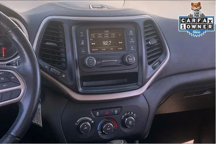 $12985 : Jeep Cherokee 2018 Tech Conn image 6