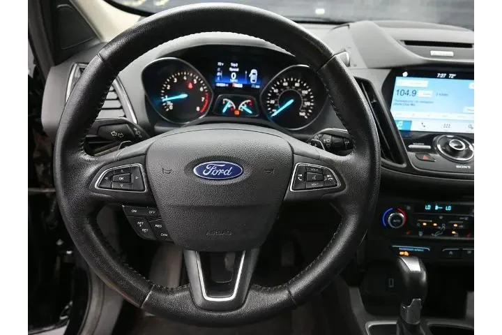 $11991 : Ford Escape 2017 Titanium 4d image 7