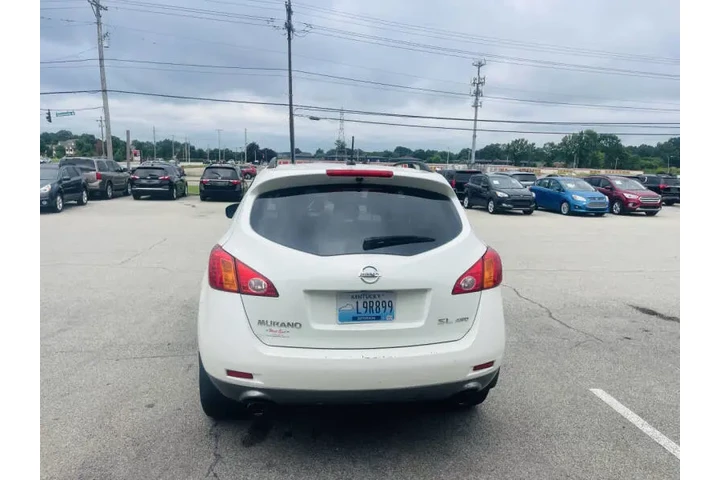 $4500 : 2010 Murano S image 6