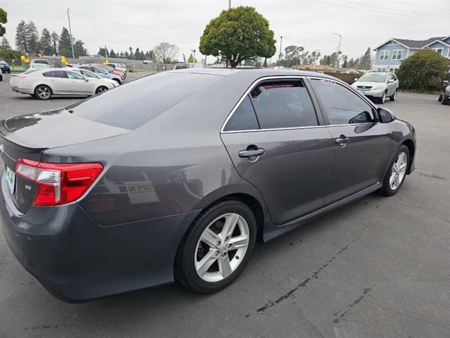 $13295 : 2013 Camry SE image 5