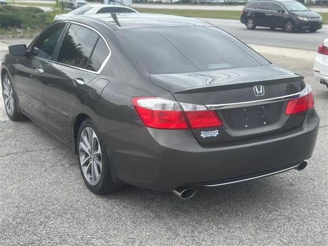 $15990 : 2015 HONDA ACCORD image 5