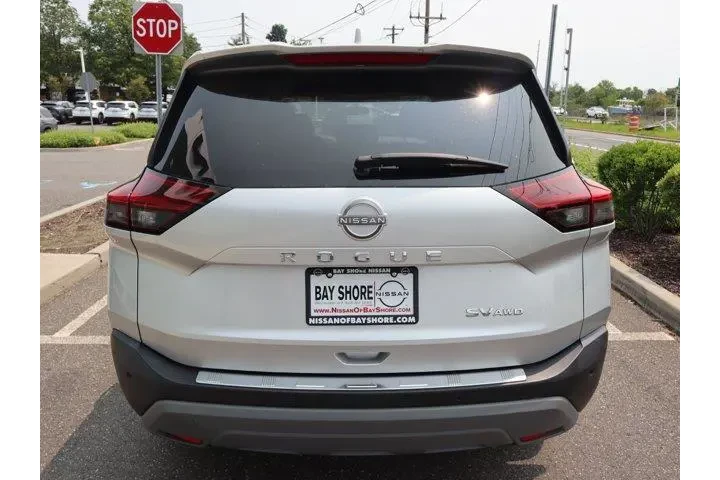 $19748 : Nissan Rogue 2022 AWD SV 4dr image 7