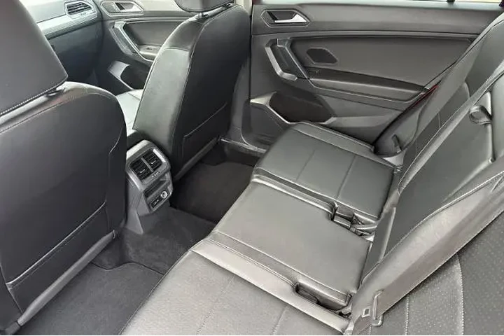 $16995 : Volkswagen Tiguan 2019 AWD S image 4