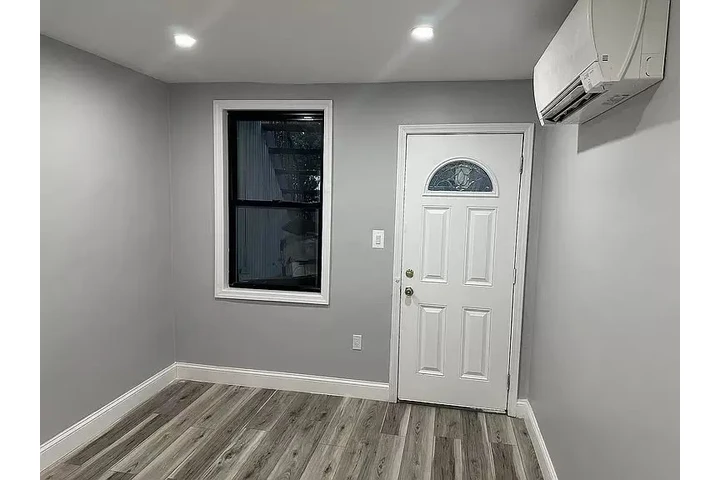 $1300 : lindo studio disponible image 3