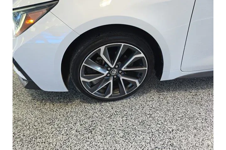 $20599 : Toyota Corolla 2021 SE 4dr S image 3