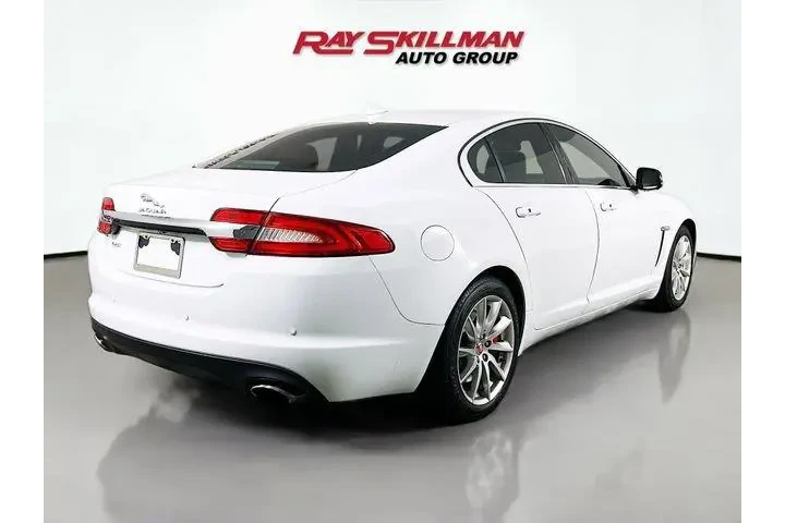 $12975 : Jaguar XF 2015 2.0T Premium image 7