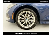 $39995 : BMW 3 Series 2024 AWD 330i x thumbnail