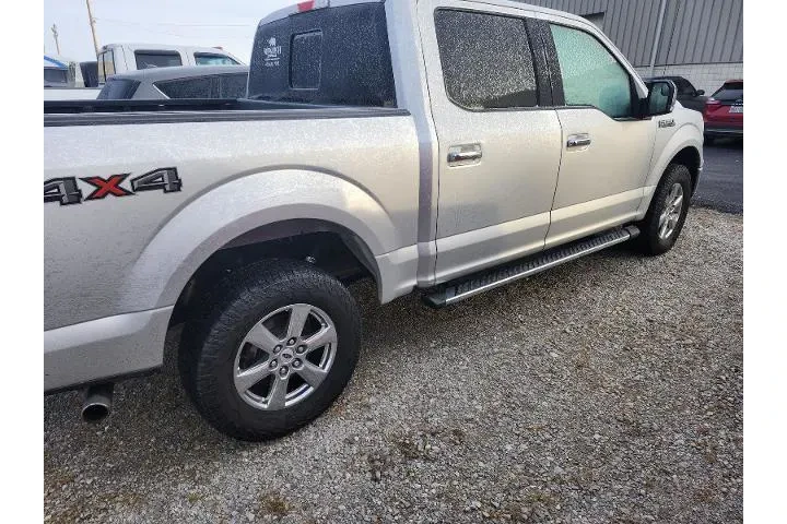 $22683 : Ford F-150 2018 4x4 XLT 4dr image 8