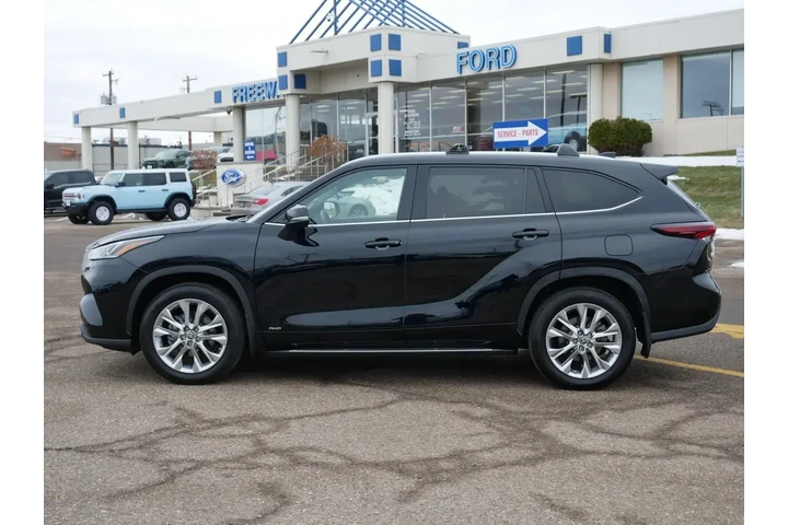 $39999 : Toyota Highlander Hybrid 202 image 2