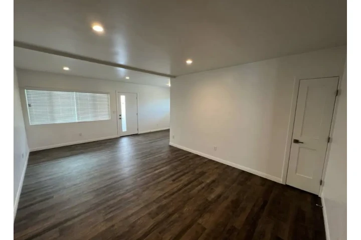 $1200 : RENOVADO APTO EN LOS ANGELES image 3