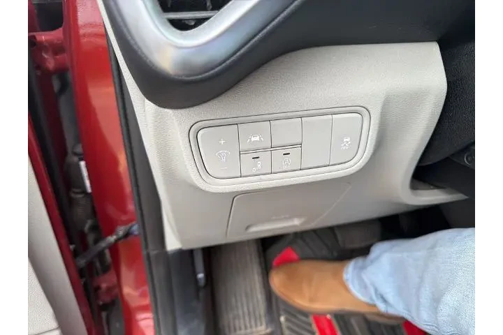 $15639 : Kia Soul 2022 S 4dr Crossove image 9