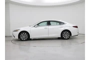 $28998 : Lexus ES 350 2020 4dr Sedan thumbnail