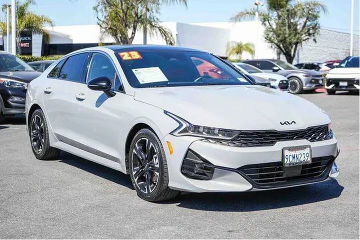 $22000 : Kia K5 2023 GT-Line 4dr Seda image 3