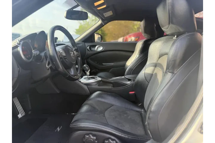 $20995 : 2014 370Z Touring image 9