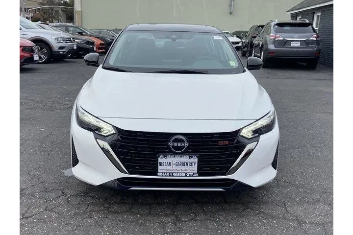 $18987 : Nissan Sentra 2025 SR 4dr Se image 2