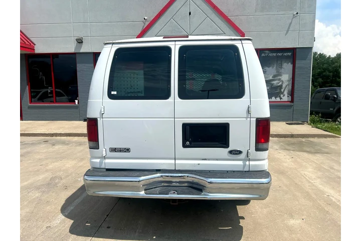 $5999 : 2002 Econoline E250 image 6
