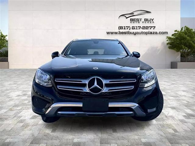 $12795 : 2018 MERCEDES-BENZ GLC GLC 30 image 3