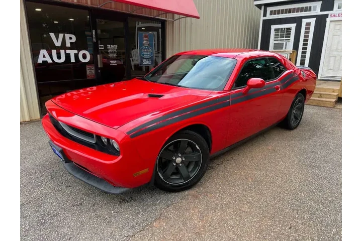 $10999 : 2014 Challenger SXT Plus image 1