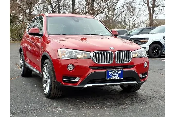 $18858 : BMW X3 2016 AWD xDrive28i 4d image 2