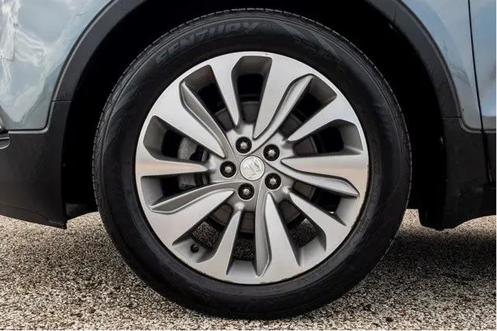 $10407 : Buick Encore 2020 Preferred image 3