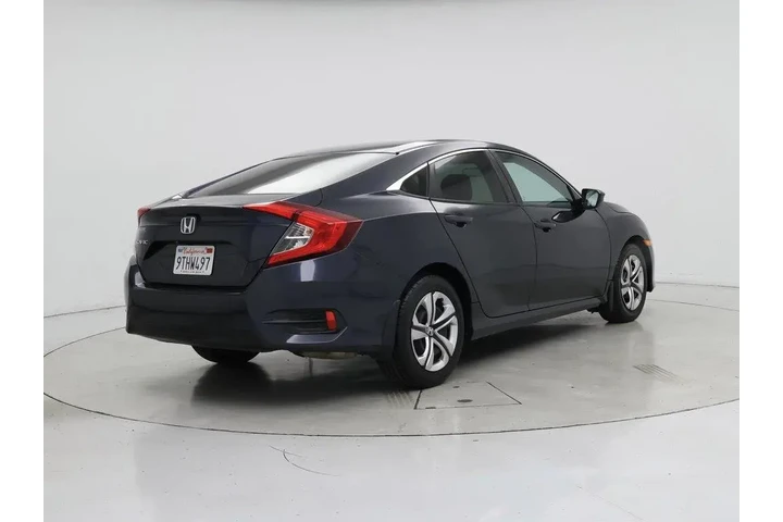 $20998 : Honda Civic 2018 LX 4dr Seda image 8