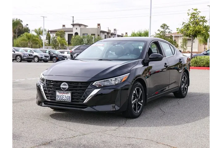 $19753 : Nissan Sentra 2025 SV 4dr Se image 8