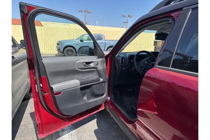 $37145 : Ford Bronco Sport 2025 AWD B image 5