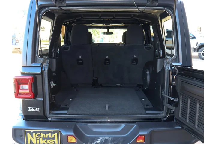 $36587 : 2021 Wrangler Unlimited Rubic image 9