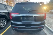 $23995 : GMC Acadia 2021 4x4 AT4 4dr thumbnail