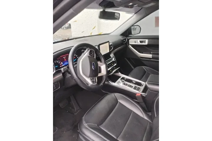 $28988 : Ford Explorer Hybrid 2021 Li image 5