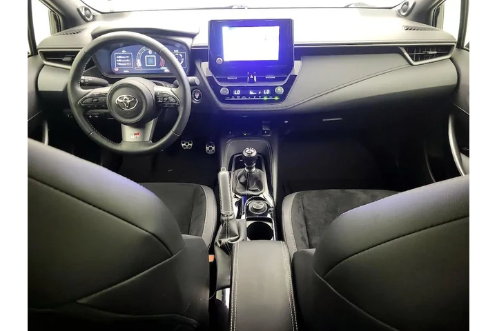 $39998 : Toyota GR Corolla 2025 AWD P image 1