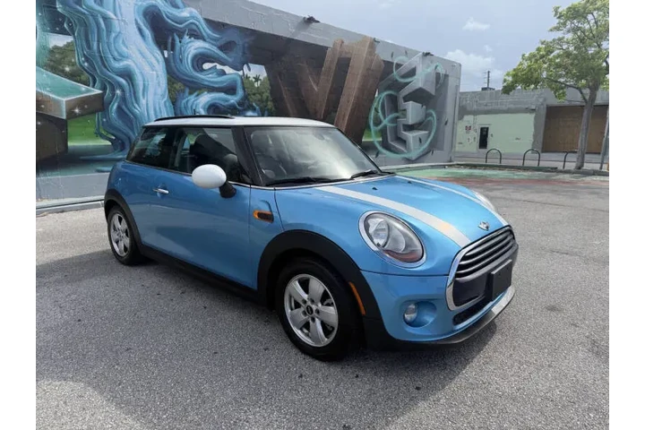 $11995 : 2018 MINI Hardtop 2 Door Coop image 7