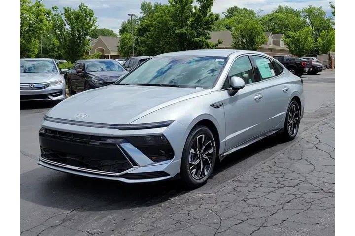 $25207 : Hyundai SONATA 2024 AWD SEL image 8