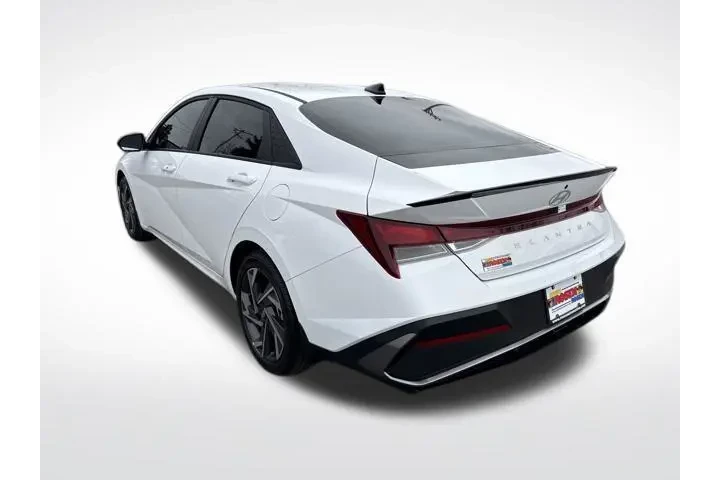 $22122 : Hyundai ELANTRA 2025 SEL Spo image 3