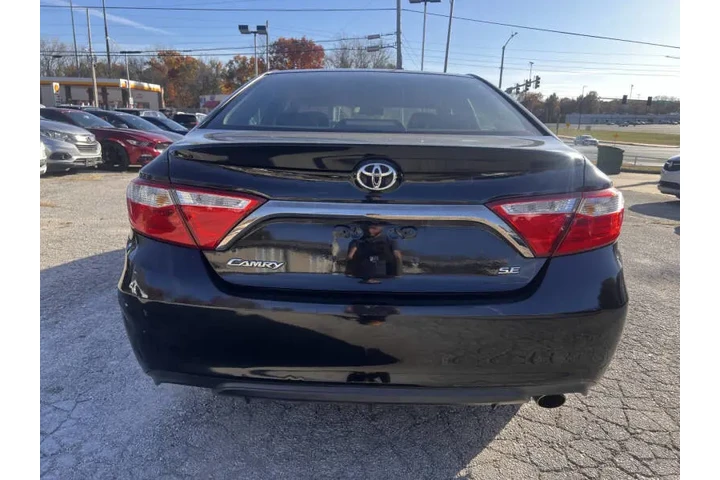 $13999 : 2017 Camry SE image 7