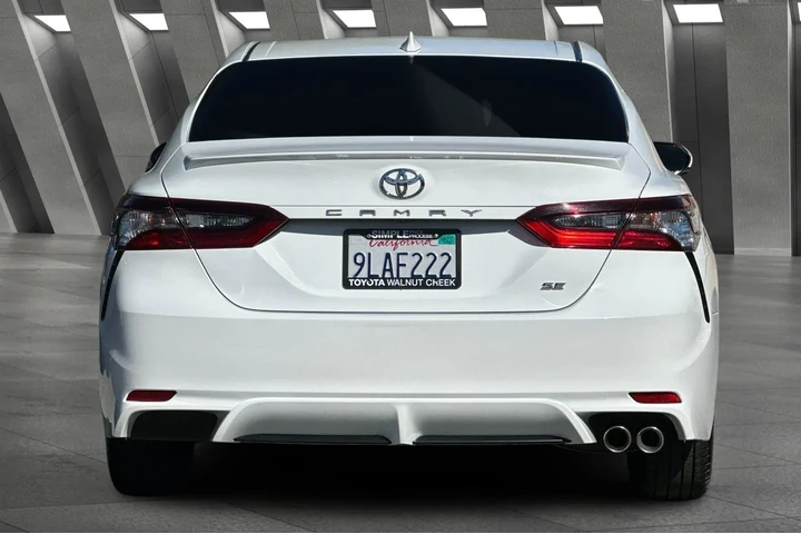 $25900 : Toyota Camry 2024 SE 4dr Sed image 10