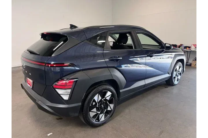 $19922 : Hyundai KONA 2025 SEL 4dr Cr image 3