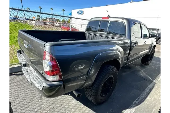 $27000 : Toyota Tacoma 2014 4x4 V6 4d image 5