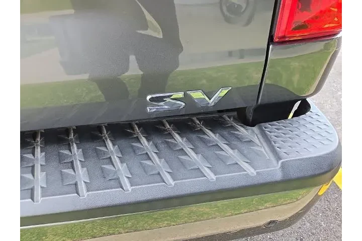 $27983 : Nissan Titan 2021 4x2 SV 4dr image 10