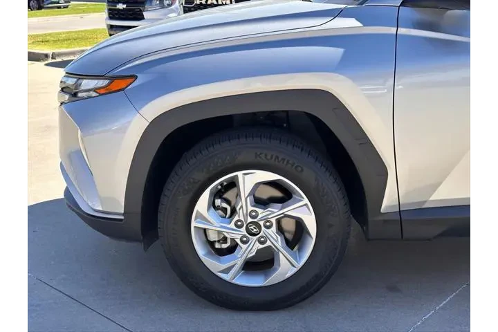 $22998 : Hyundai TUCSON 2023 AWD SEL image 8